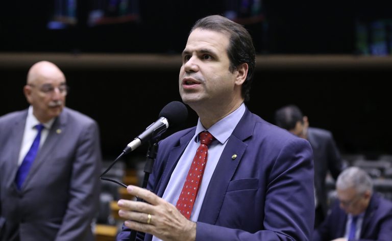Discussão e votação de propostas legislativas. Dep. Aureo Ribeiro (SOLIDARIEDADE - RJ)