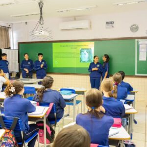 Todos os anos, a campanha Faça Bonito mobiliza a sociedade contra à violência e exploração sexual de crianças e adolescentes. Em alusão ao Dia Naciona