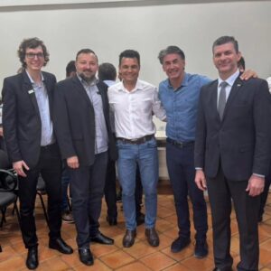 Santa Terezinha de Itaipu esteve representada na Assembleia Geral Ordinária do Conselho de Desenvolvimento dos Municípios Lindeiros ao Lago de Itaipu,