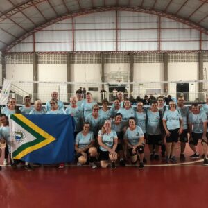 #TERCEIRAIDADE  Itaipulândia estreia com vitórias na 7ª Liga Cresol de Vôlei Gigante

Na última quarta-feira (14), o grupo da Terceira Idade de Itaipu