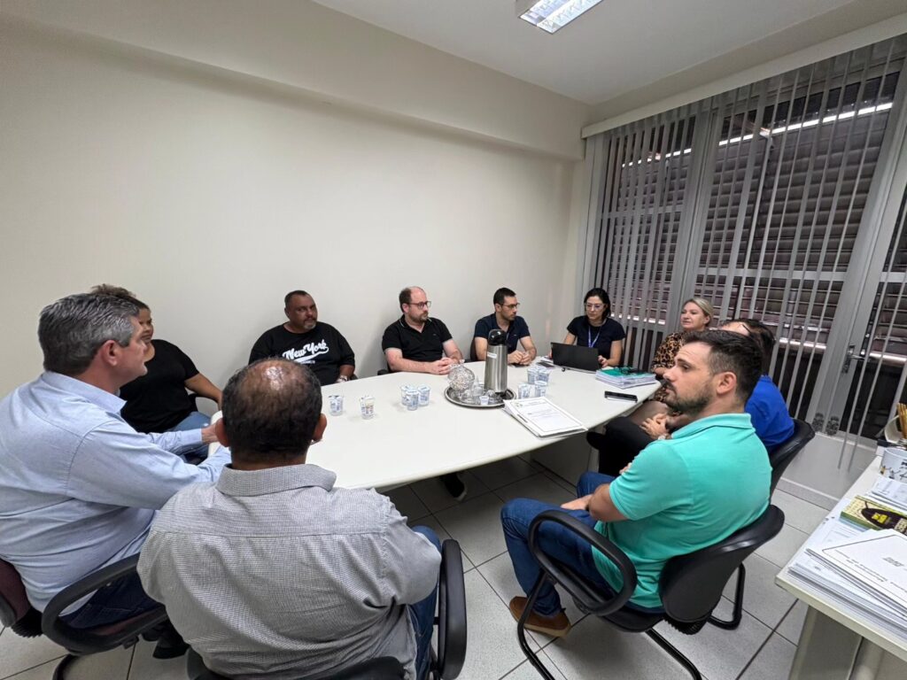 Obra de pavimentação na comunidade Rio Bonito avança e calçamento começa nesta segunda-feira, 19 de maio
A tão aguardada obra de pavimentação poliédri