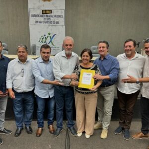 Mundo Novo recebe nova UTI móvel destinada à saúde pública

#MundoNovo Rosaria Lucca Andrade Evaldo Carlos de Souza Kaudi Filho Vereador Jader Moreira