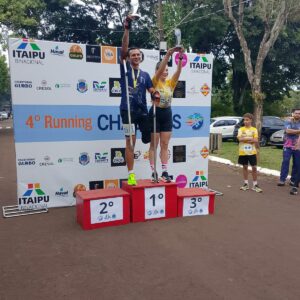 Atletas de Guaíra se destacam na 4ª Running Chasques em Santa Helena

O Município de Guaíra, por meio da Secretaria de Turismo, Esporte e Cultura via
