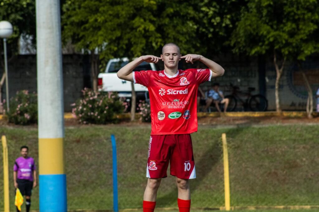 Real vence o União, segue sem sofrer gols e reassume a liderança do Sub-18