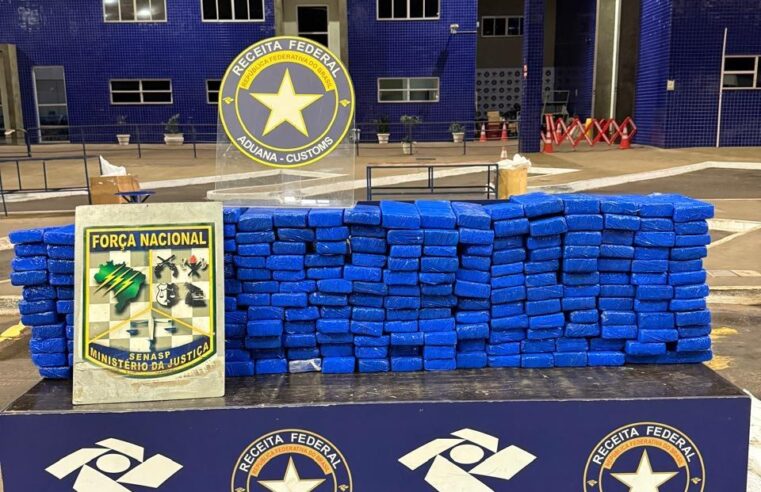 Receita Federal apreende 293 kg de maconha na Ponte da Amizade