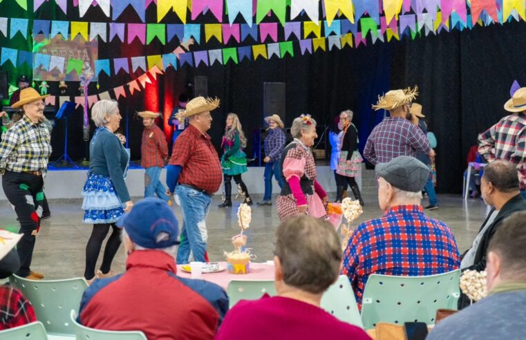 Festa junina da melhor idade reúne alegria e tradição no CIAMI