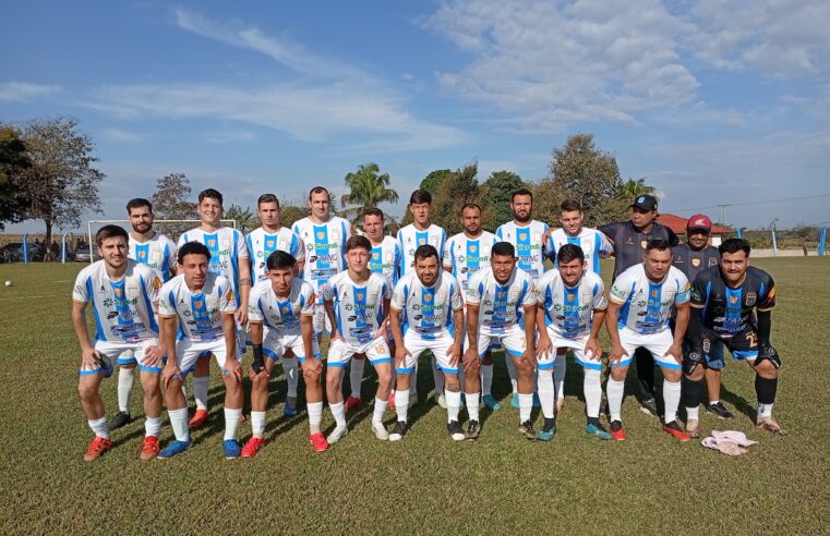 Celeste vence Nacional por 2×1 em jogo com expulsões e pênalti perdido