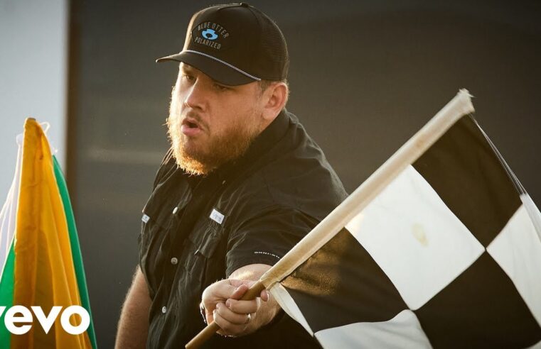 Luke Combs – Back in the Saddle (Official Music Video)
