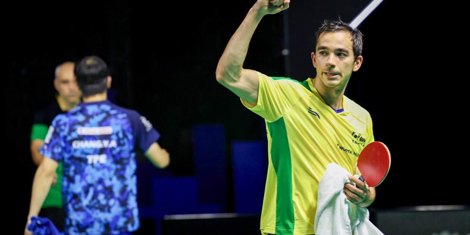 Hugo Calderano busca vaga na semifinal em Foz do Iguaçu