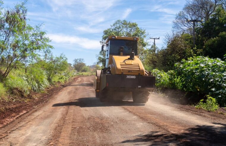 Santa Terezinha de Itaipu intensifica melhorias nas estradas rurais