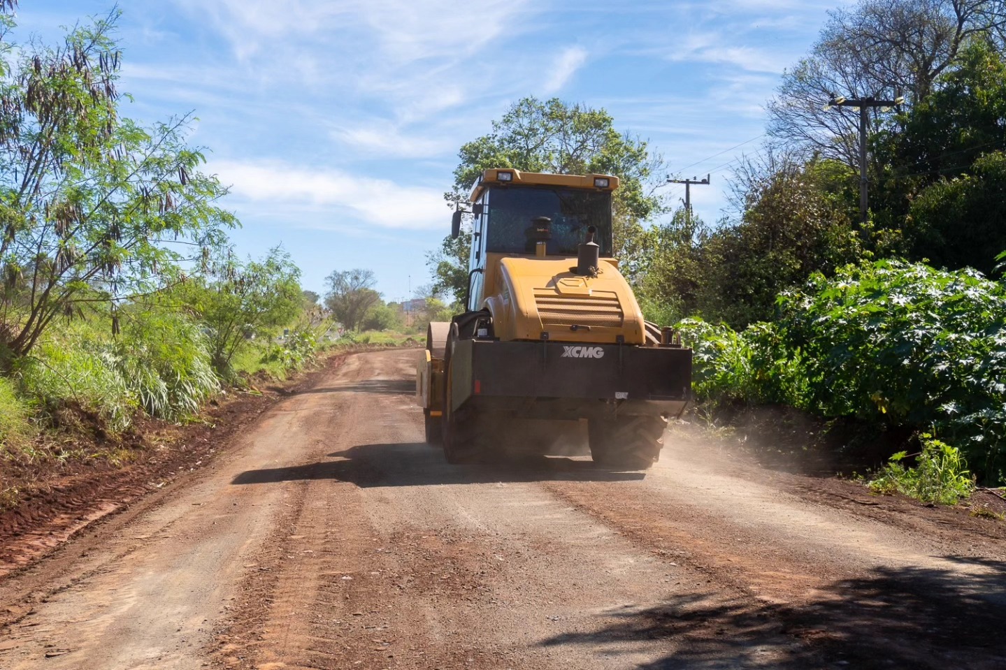 Santa Terezinha de Itaipu intensifica melhorias nas estradas rurais
