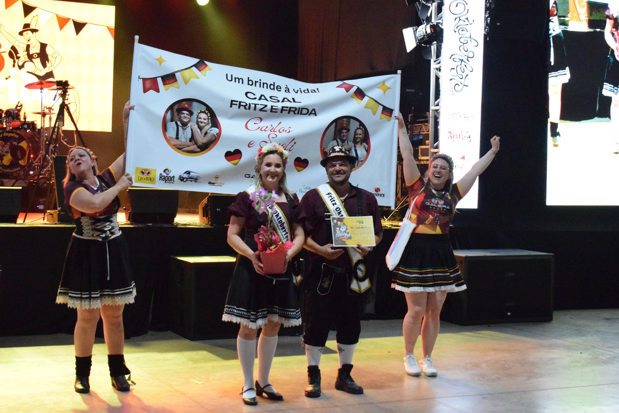 Oktoberfest 2025: Casal Fritz e Frida é eleito em Marechal Rondon