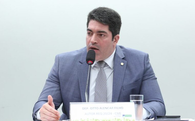 Comissão aprova proibição do horário de verão em todo o Brasil