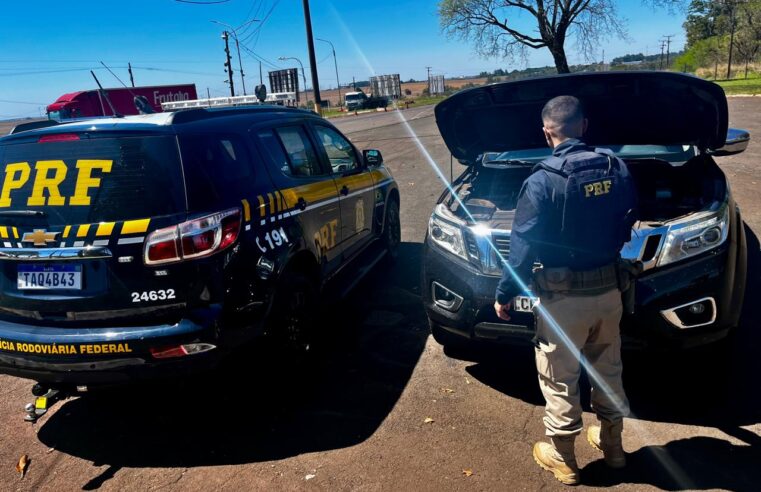 PRF recupera caminhonete roubada e prende motorista na BR-277