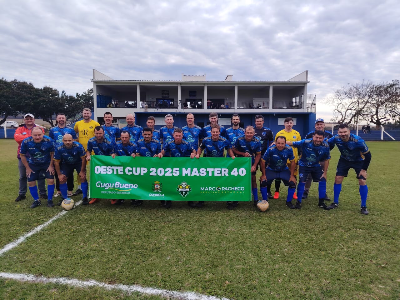 São Clemente goleia e assume liderança do Grupo B na Oeste Cup Master 40