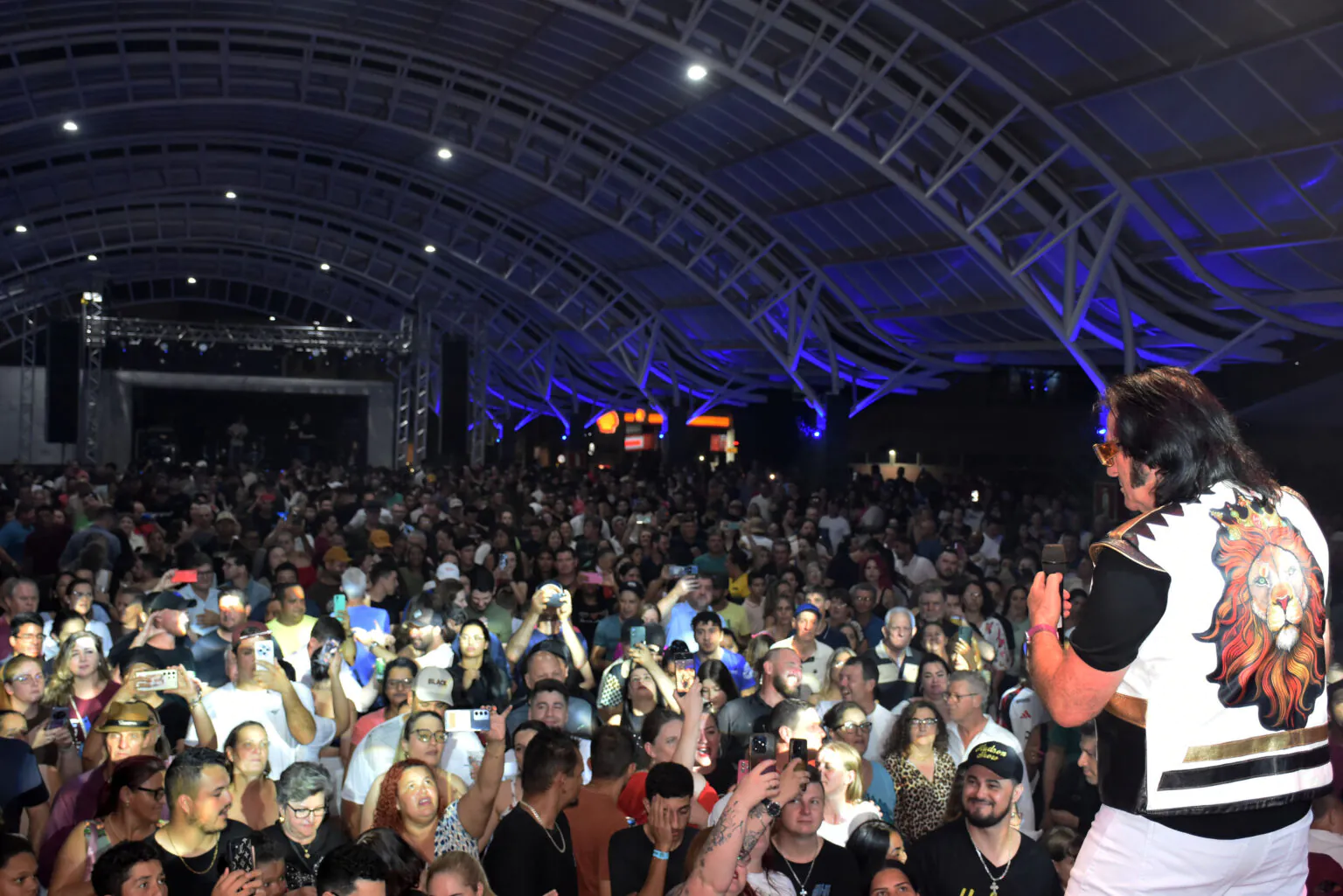 1ª Festa Nacional do Músico reúne multidão em São Miguel do Iguaçu