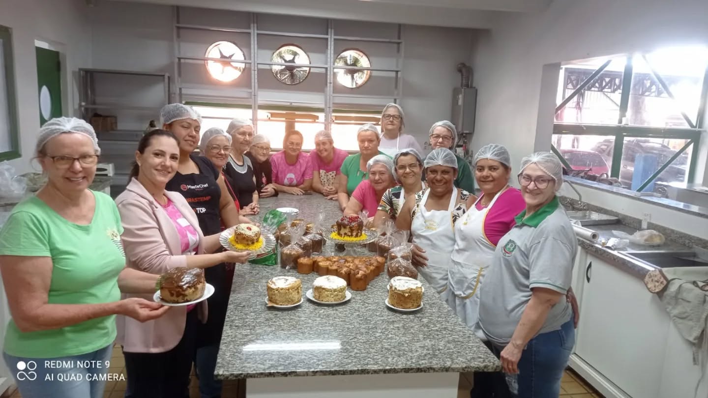 Curso de panetones em Marechal Rondon ensina receitas natalinas
