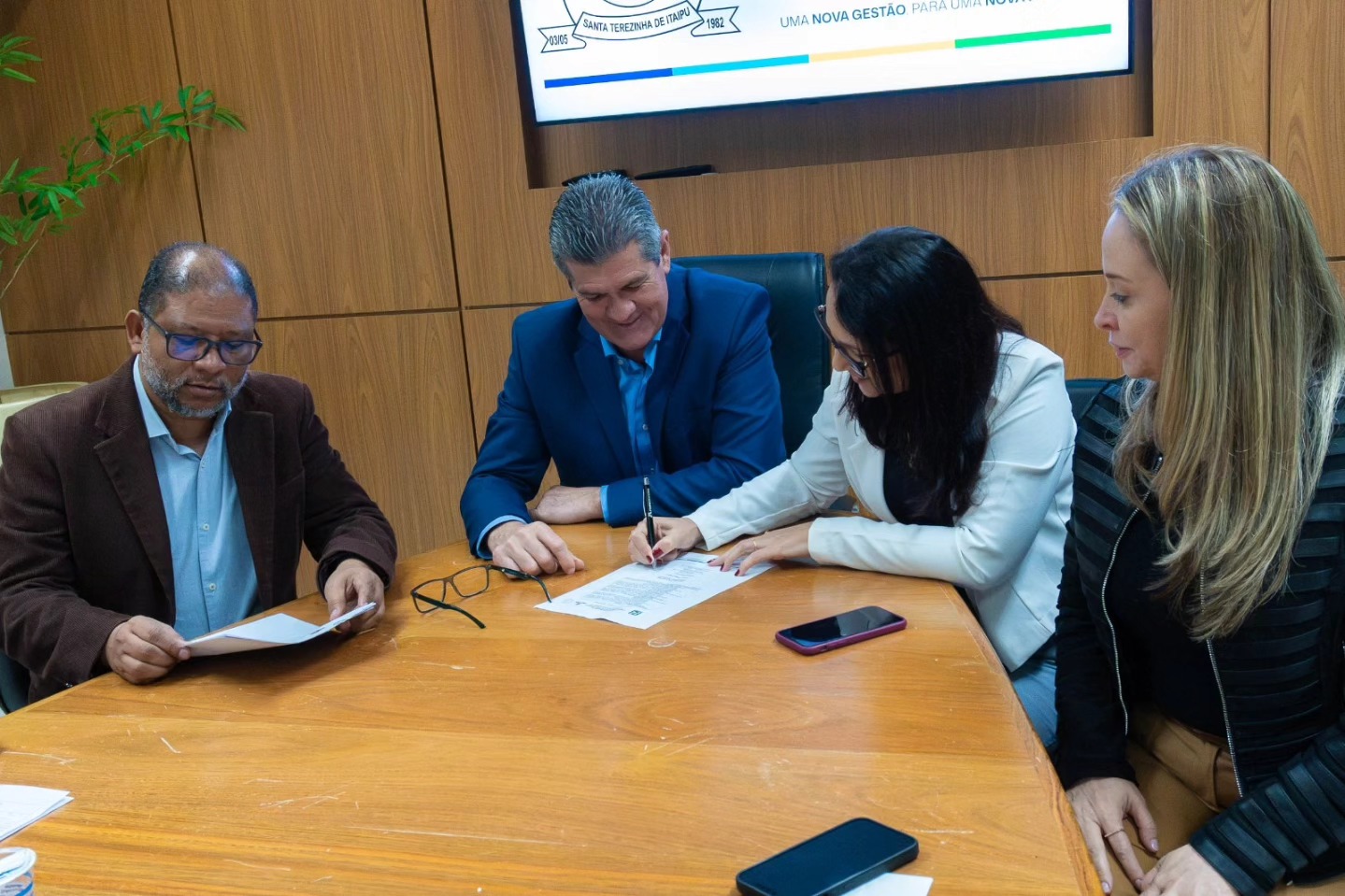 Reforma do Colégio Carlos Zewe Coimbra é autorizada em Santa Terezinha 5 Reforma escolar em Santa Terezinha de Itaipu