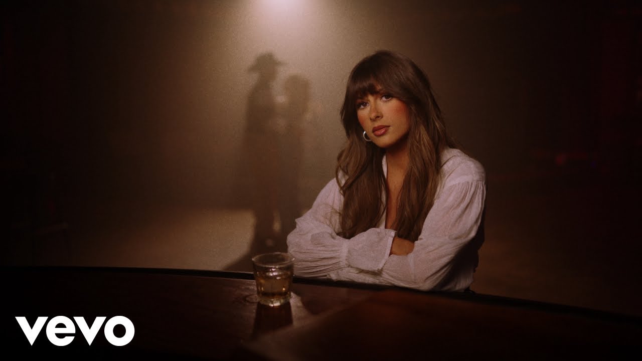 Ella Langley – Choosin’ Texas (Official Lyric Video)