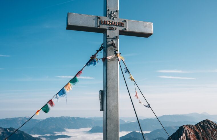 Sacramentais e devoções populares: como usar com fé e sem superstição 1 Sacramentais e devoções populares: como usar com fé e sem superstição