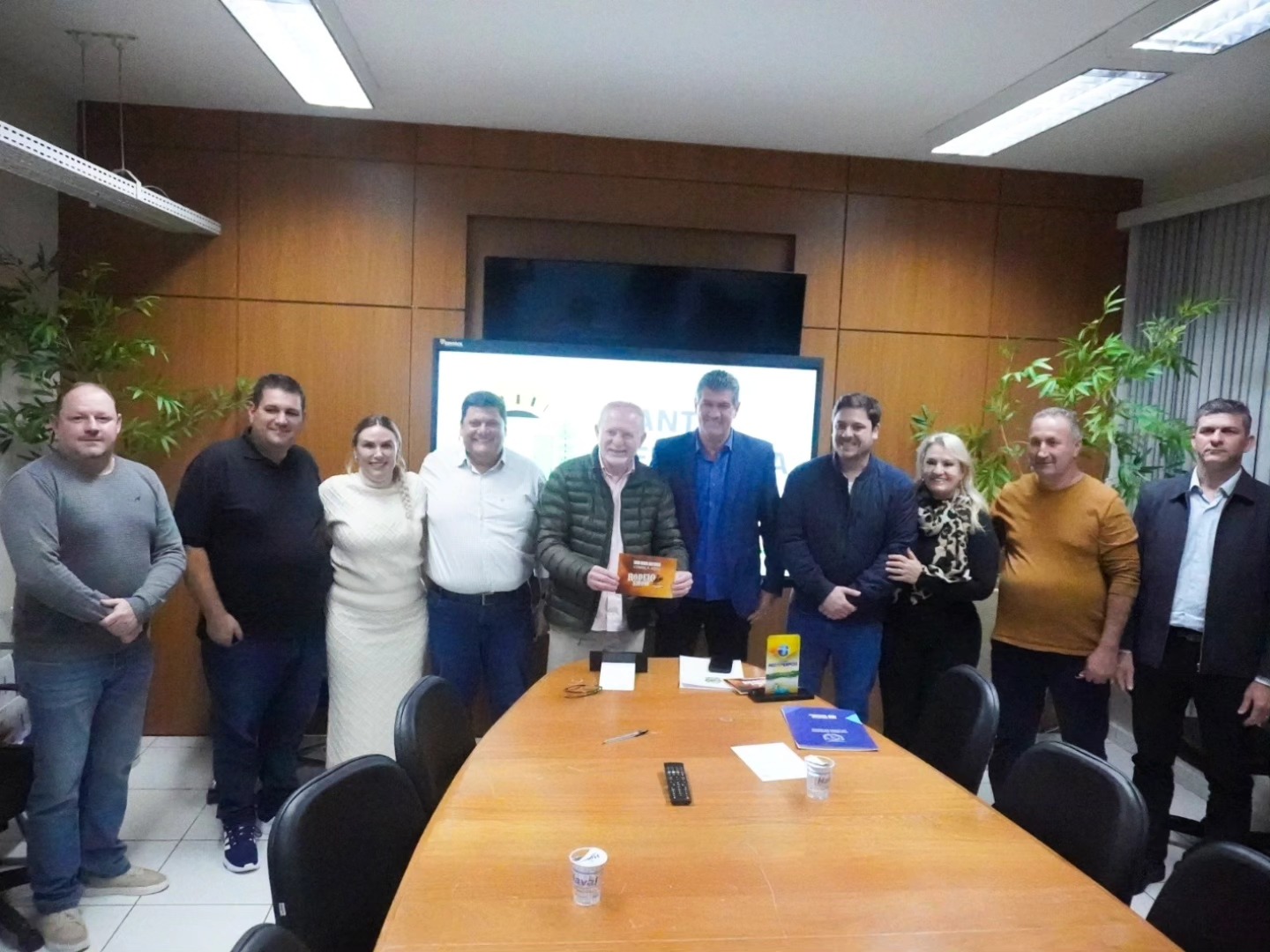 Investimento em veículos Santa Terezinha de Itaipu