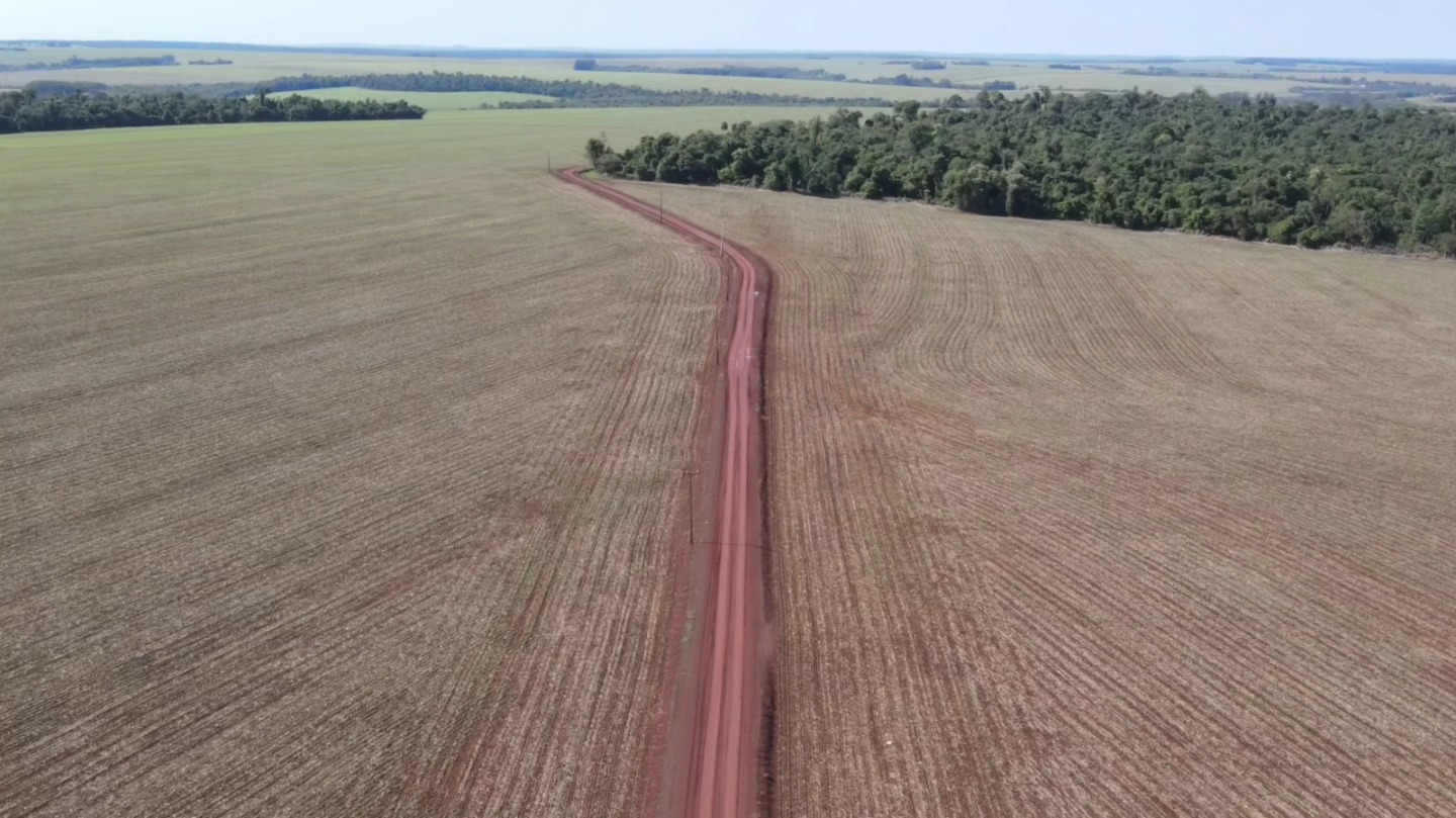 Produtores rurais de Santa Terezinha de Itaipu ganham nova lei que reduz faixa de domínio