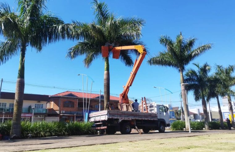 Preparativos Natal Mágico Santa Terezinha de Itaipu 2025