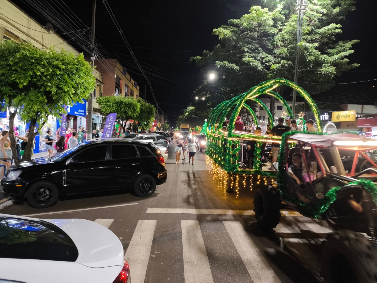 Natal Luz e Encanto em Marechal Rondon com Carretão do Natal