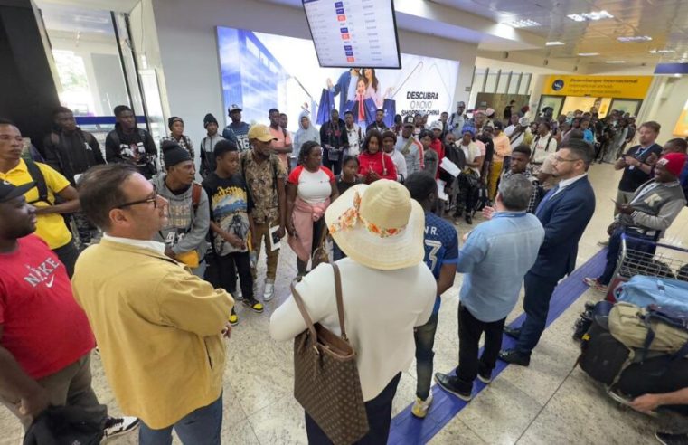 Prefeitura de Foz do Iguaçu acolhe 171 migrantes haitianos