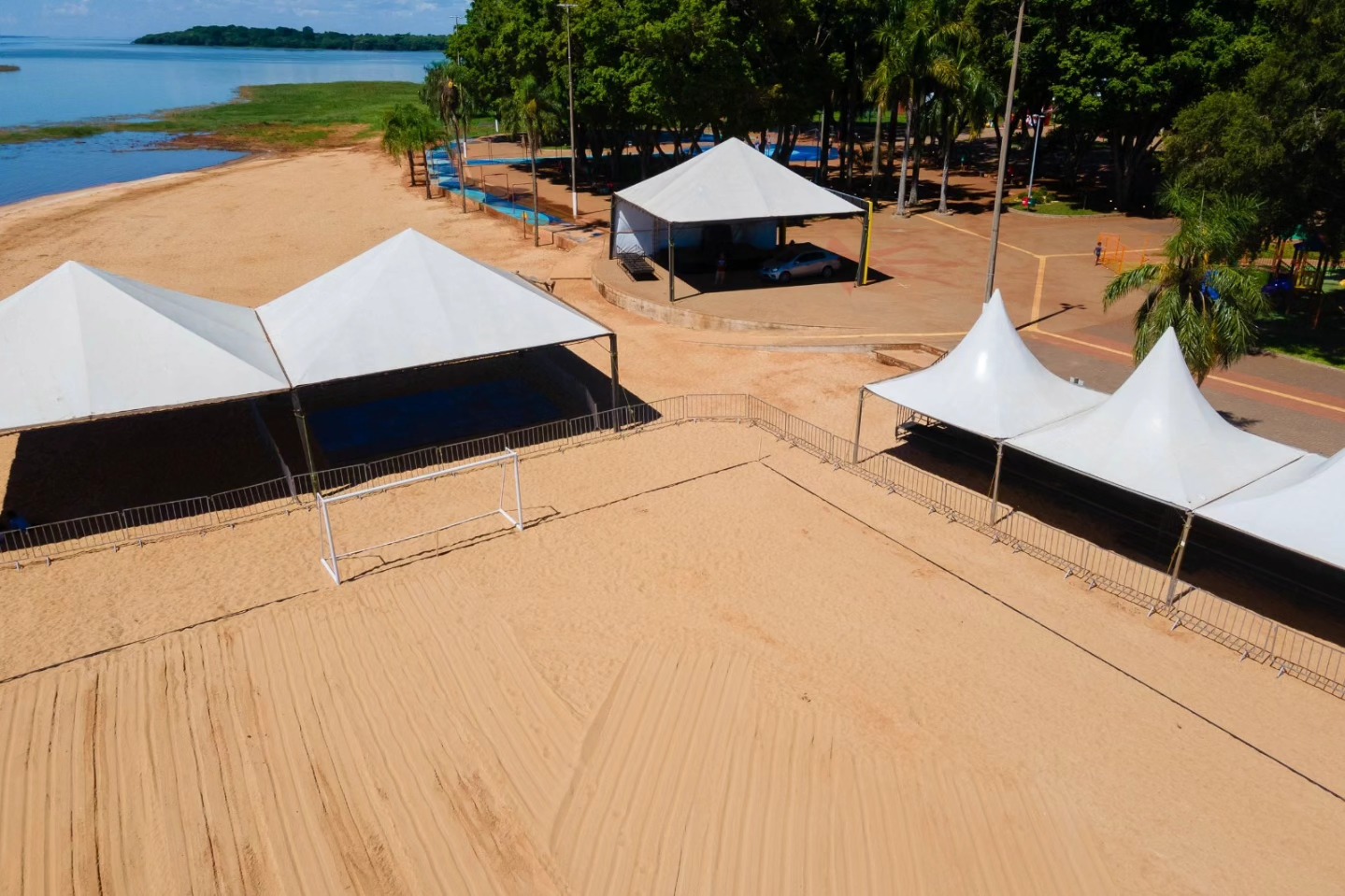 Estrutura do Verão Maior Paraná em Santa Terezinha de Itaipu