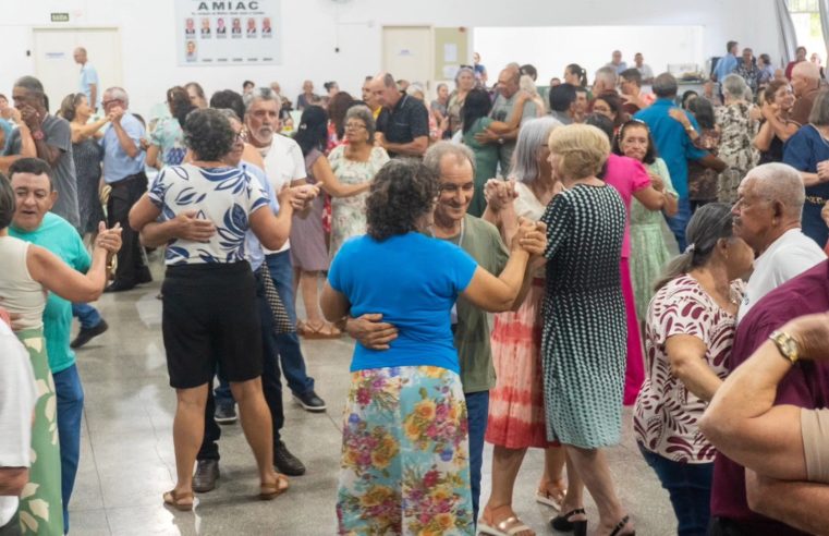 Baile da Melhor Idade em Santa Terezinha de Itaipu: Veja Como Foi