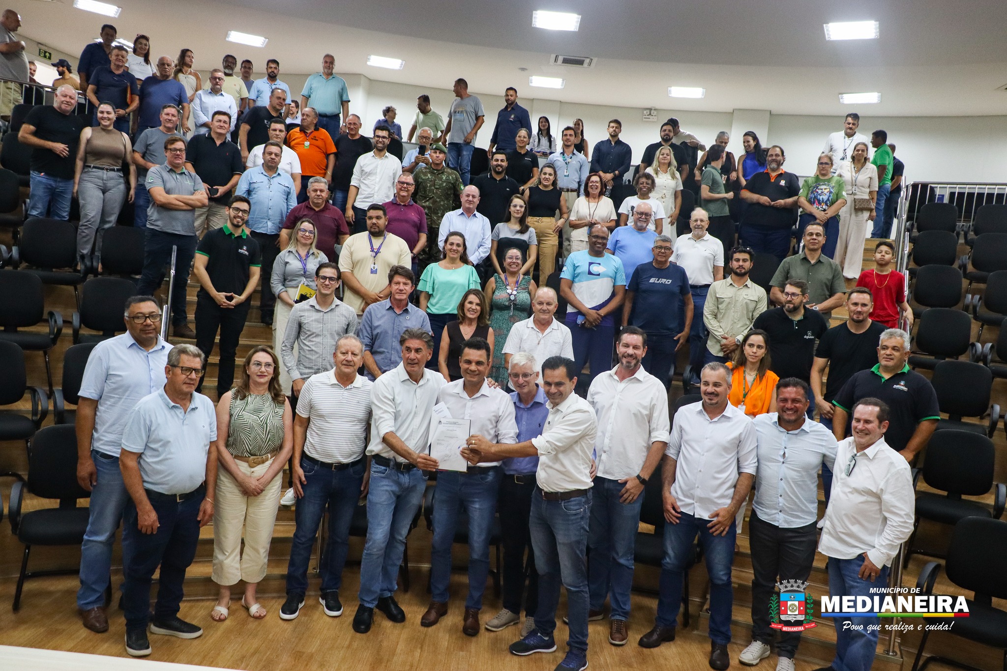 Aeroporto de Medianeira: Projeto de Reativação é Apresentado ✈️