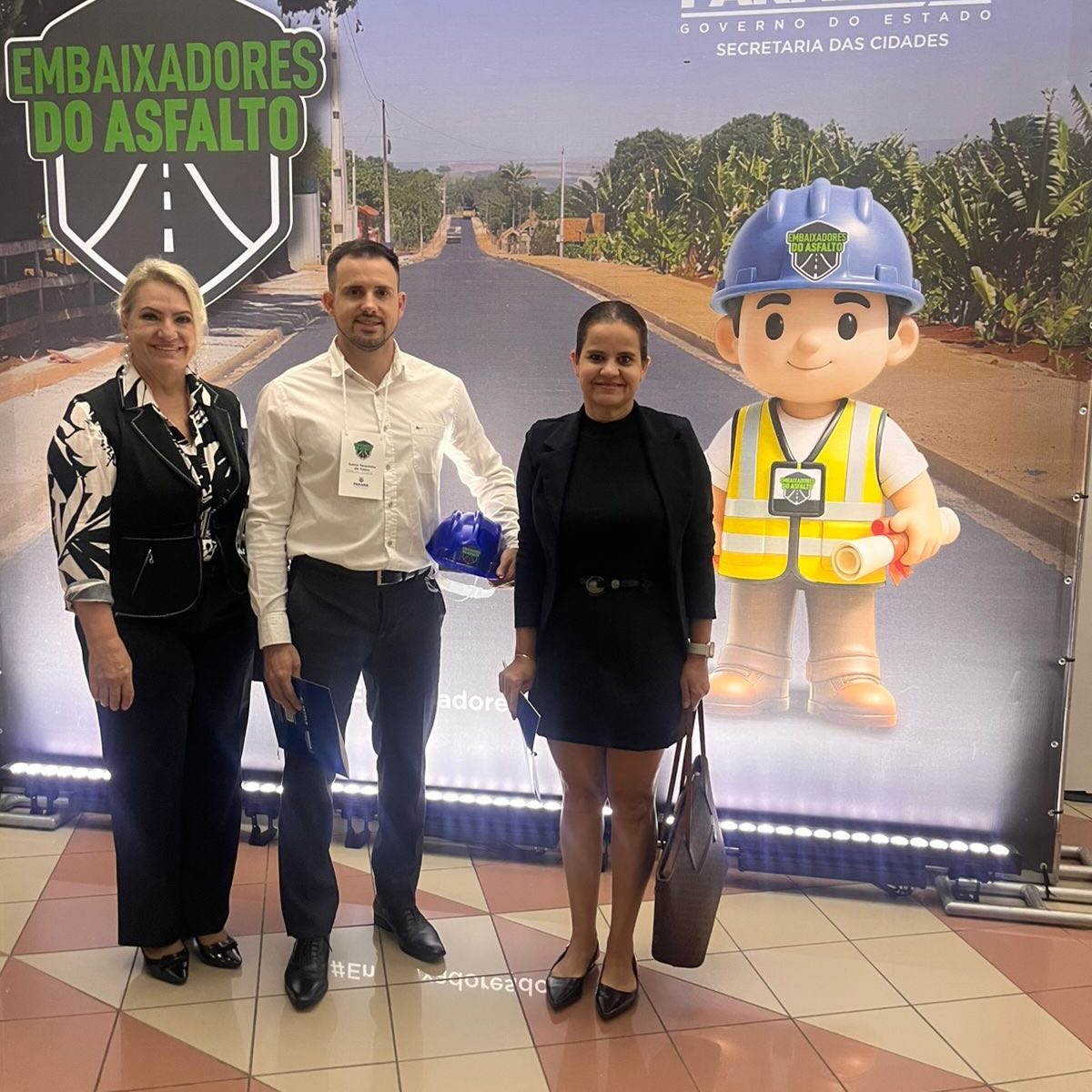 Comitiva de Santa Terezinha garante novos investimentos em Curitiba