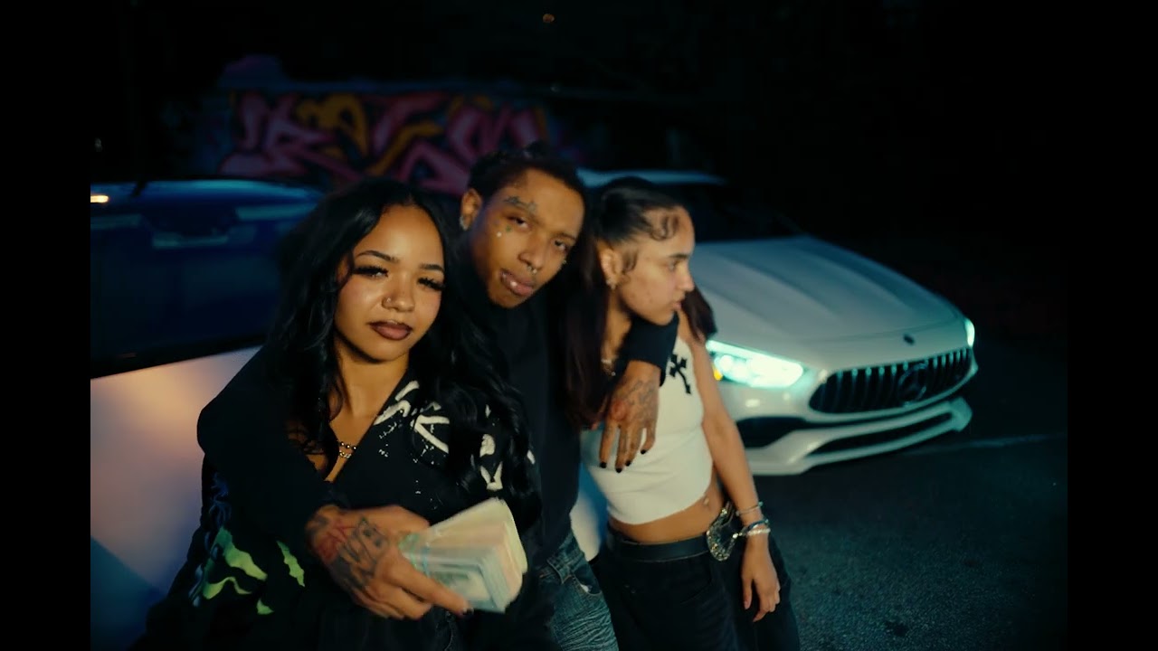 Topoppgen – She Screaming Purr (Attachments) (Official Video)