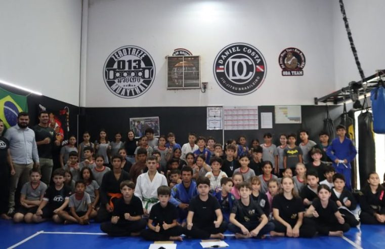 Das Ruas para o Tatame: Jiu-jitsu transforma crianças em Capitão