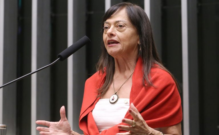 Expansão do Pé-de-Meia: Alunos de Particulares Terão Direito