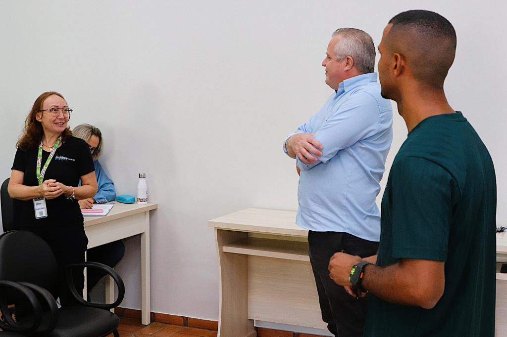 46500799069ea1e1ba6e344.40024025