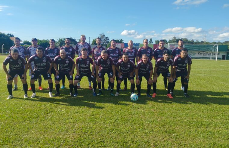 Nacional vence União por 2 a 1 e assume a liderança do Veterano