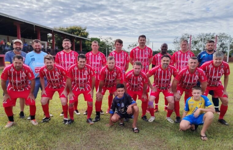 Real vence o União com autoridade e encosta no G4 do Veterano