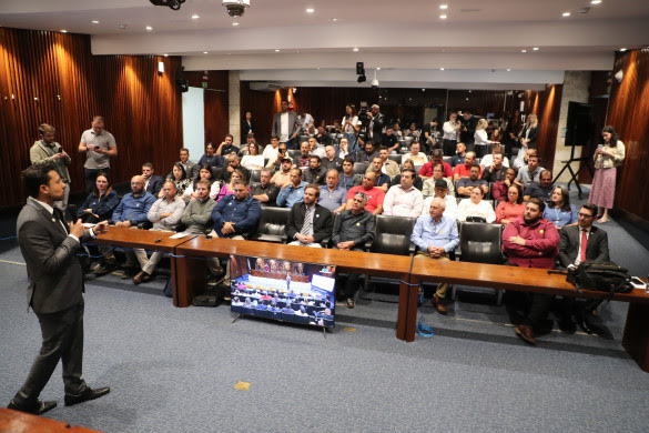 ProLegis TCE PR: Modernização Urgente nas Câmaras