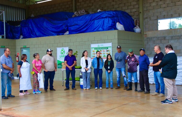 Sábado da Compostagem em Santa Terezinha de Itaipu distribui mudas