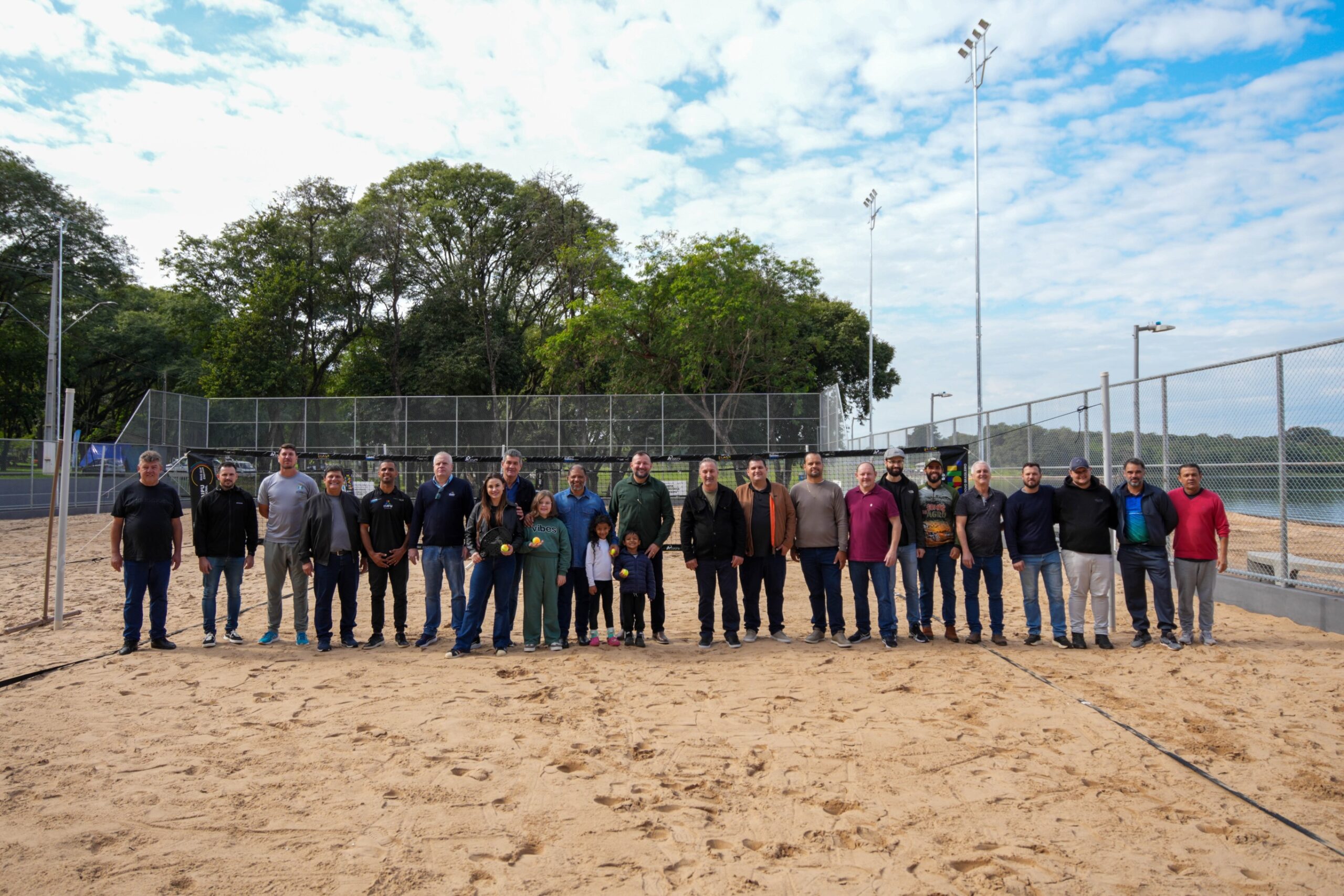 Nova Quadra no Terminal Turístico Alvorada de Itaipu é inaugurada com torneio