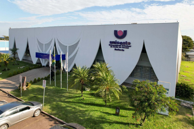 PSS Unioeste 2026: Vagas Abertas com Salários Até R$ 7,6 Mil