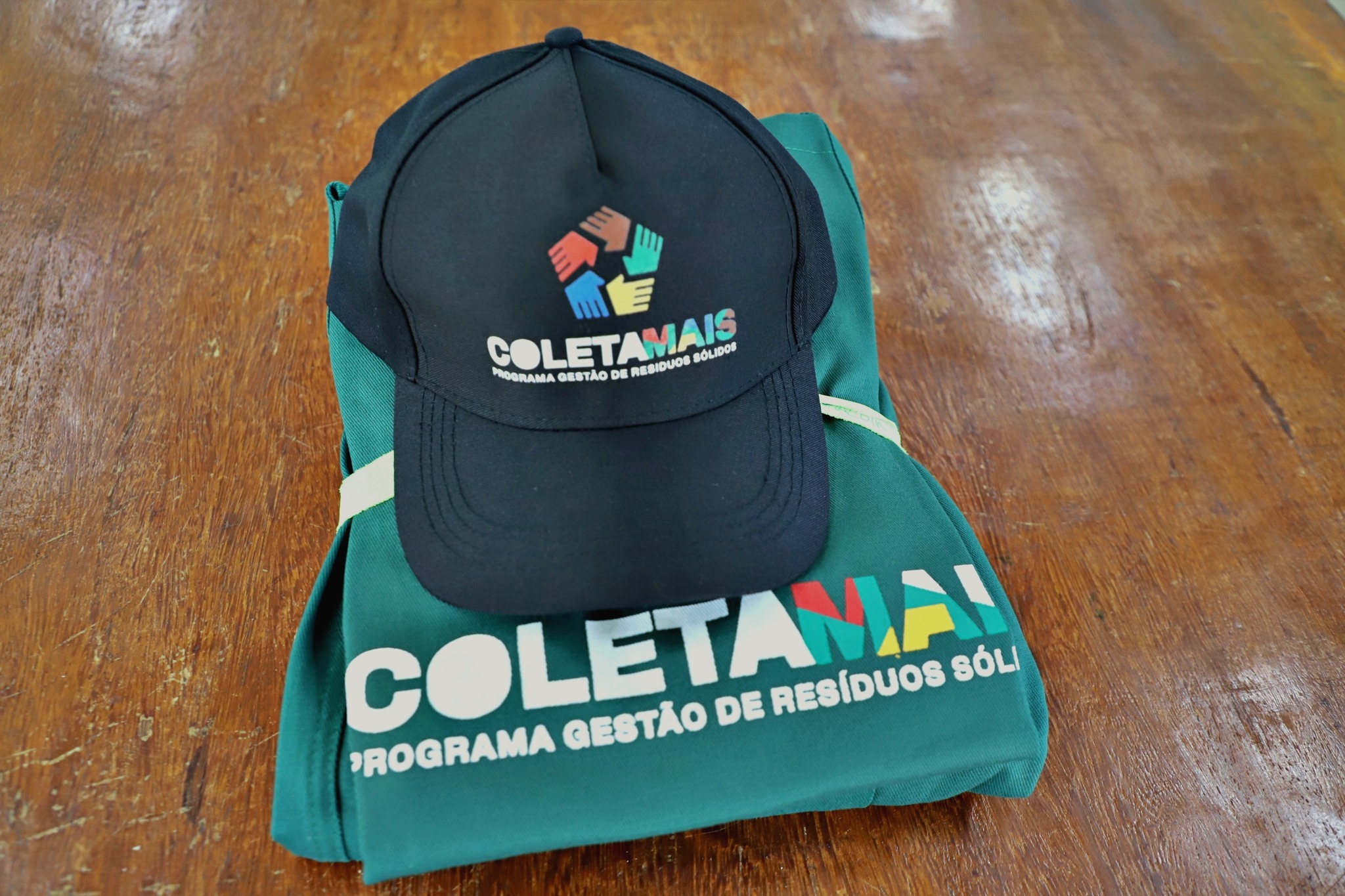 Itaipu Linha Ecológica entrega uniformes para a Assoremi 3 715234721 1321637656824293 8424129421939116782 n