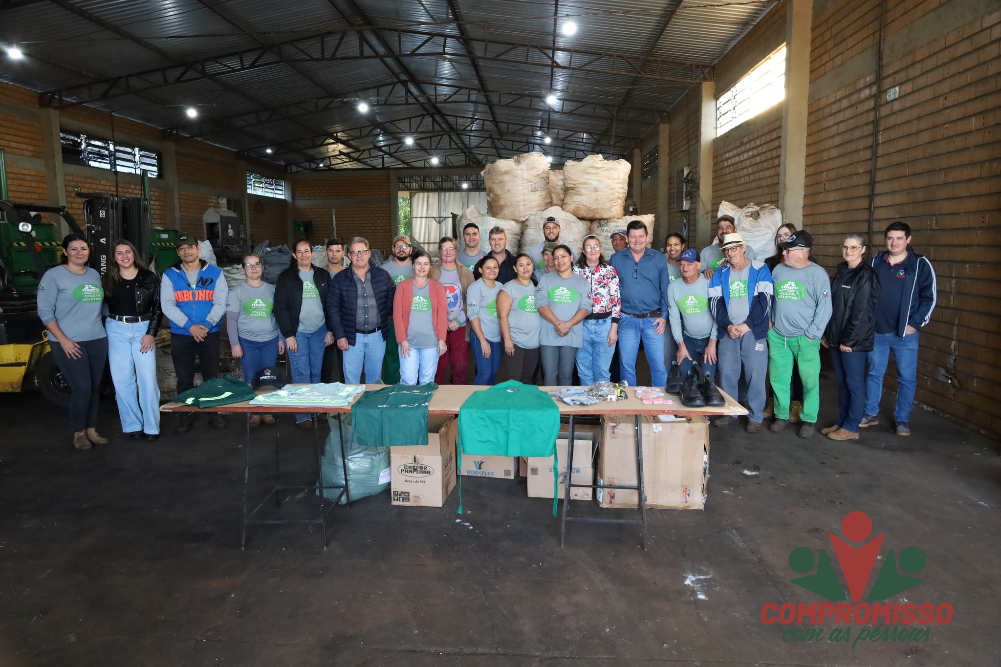 Catadores de Missal Ganham Novos EPIs: Veja o Investimento