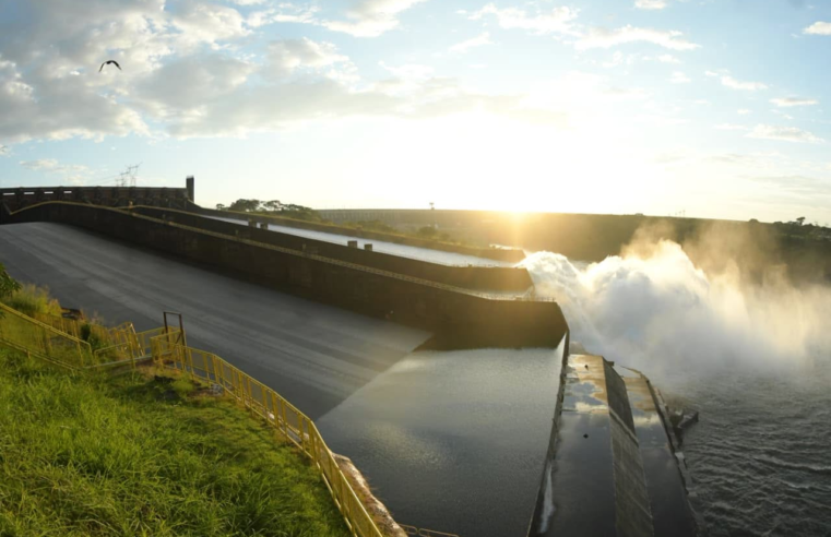 Abertura vertedouro Itaipu 2026: saiba por que ocorreu hoje