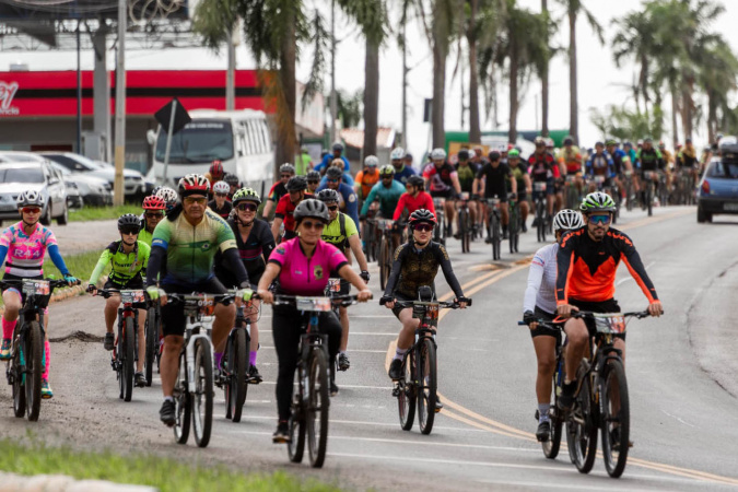 Escolas de ciclismo no Paraná: governo capacita professores