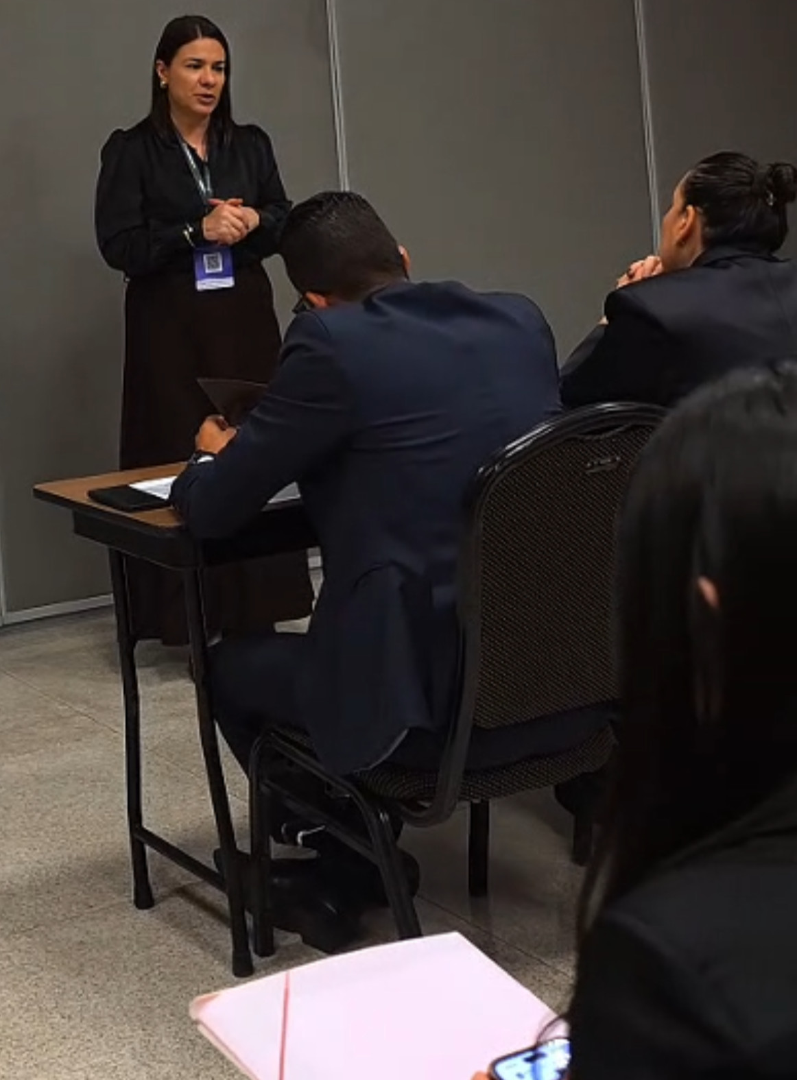 Dra. Morena Silveira conduz palestra que aborda a relacao entre afeto e cuidado durante maior evento juridico da America Latina. Arquivo Pessoal