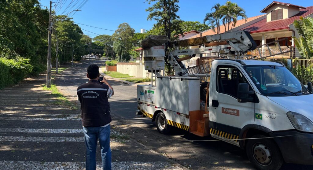 Remoção de cabos em Foz do Iguaçu: calendário da Copel